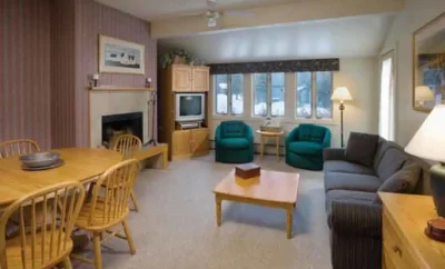 Pines Condo at Smuggs